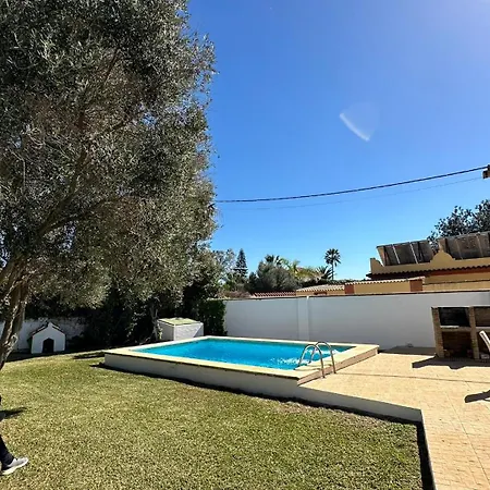 Vivienda Rural Atlantico Sur & Familias Lantställe *
