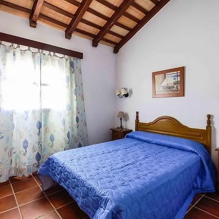Vivienda Rural Atlantico Sur & Familias Country house *